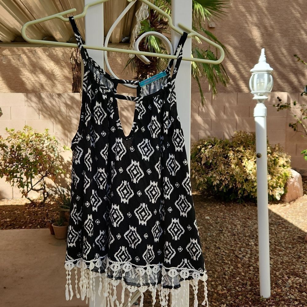 Julie's Closet women's large black white fringed boho spaghetti strap cr…